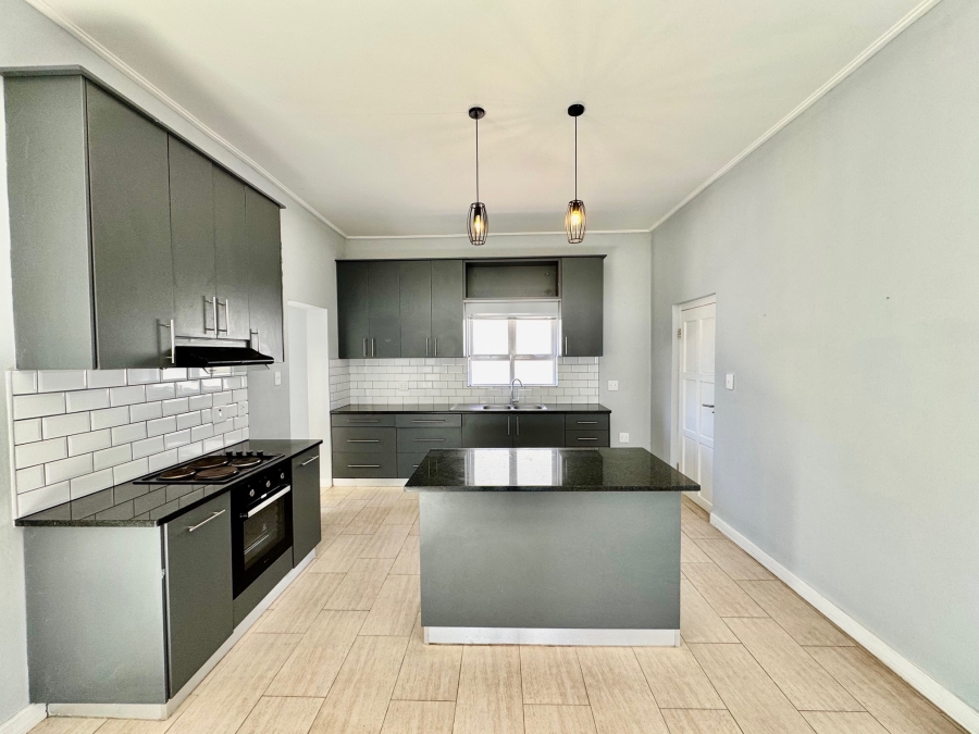 To Let 3 Bedroom Property for Rent in Stilbaai Wes Western Cape